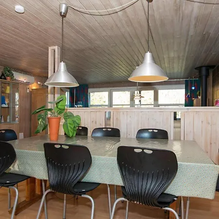Four-bedroom Holiday In Knebel 6