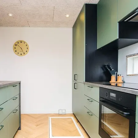 Four-bedroom Holiday In Knebel 6 بيت للعطل Skødshoved Strand