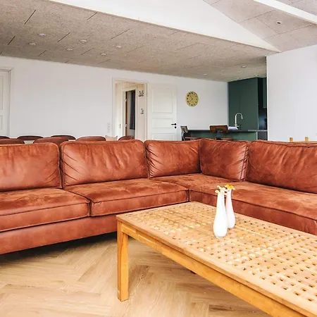 Four-bedroom Holiday In Knebel 6 Skødshoved Strand