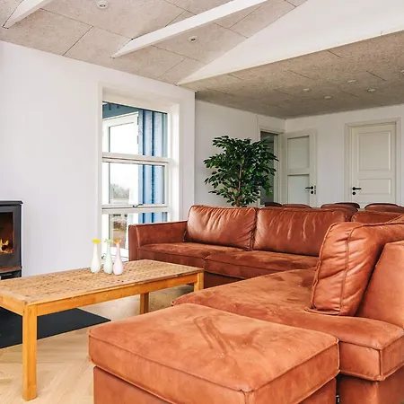 Four-bedroom Holiday In Knebel 6 بيت للعطل Skødshoved Strand